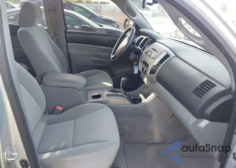 2007 Toyota Tacoma Prerunner V6 from USA, damaged, VIN 3TMKU72N77M010398